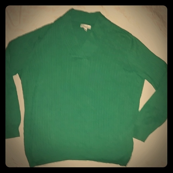 Sweater - Picture 1 of 3